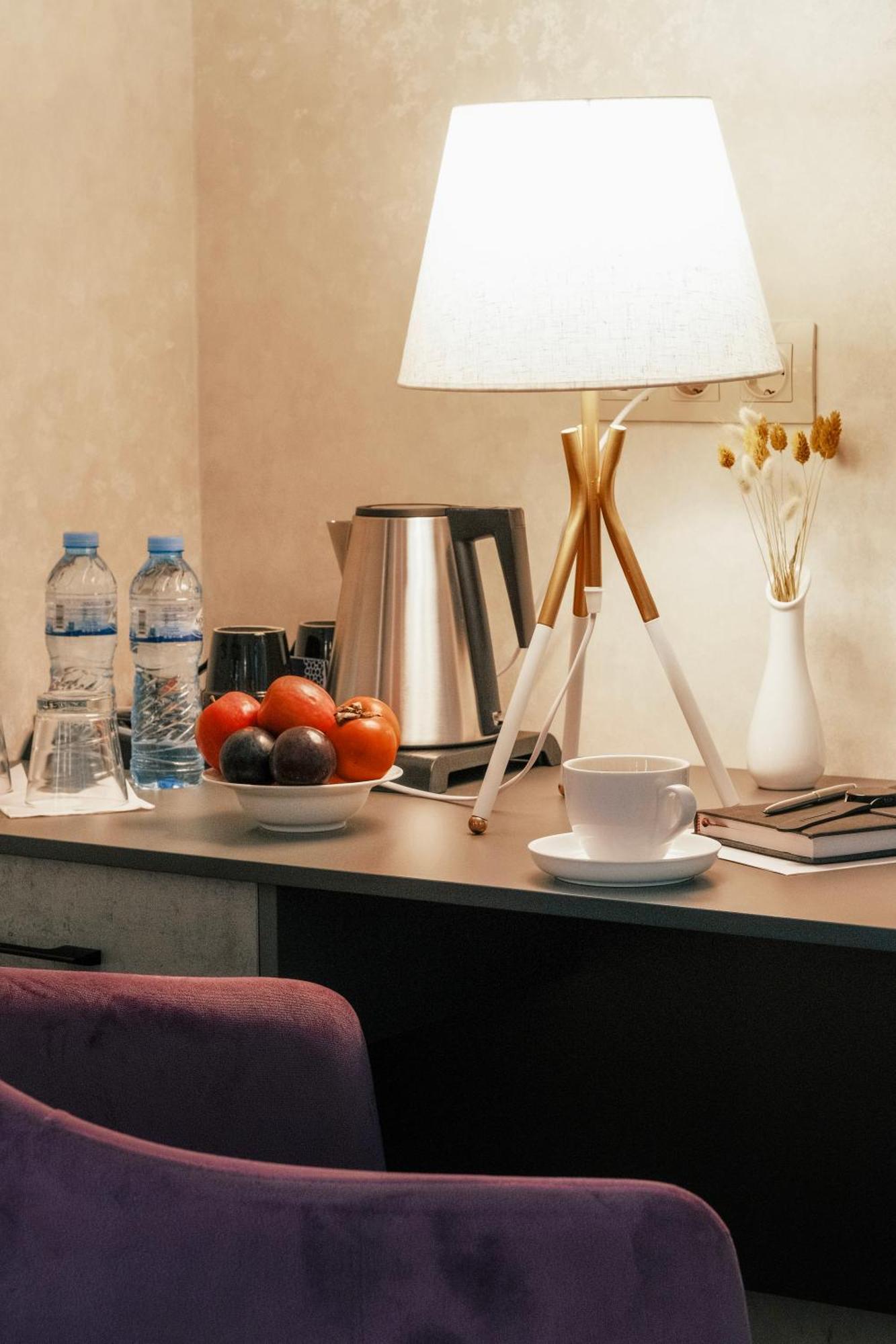 Parklane Hotel Tasjkent Buitenkant foto
